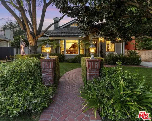 16731 Morrison Street, Encino, CA 91436 - #2