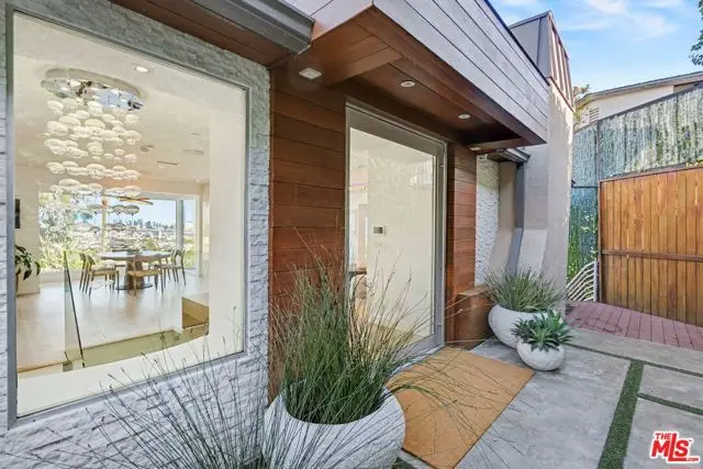 7944 Fareholm Drive, Los Angeles, CA 90046 - #3