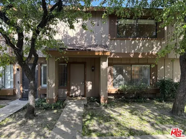 20111 Leadwell Street #3, Winnetka, CA 91306 - #3