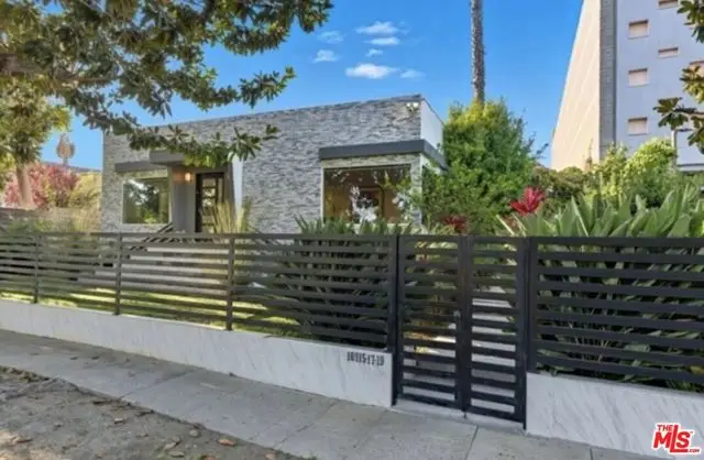 10915 Ayres Avenue, Los Angeles, CA 90064 - #1