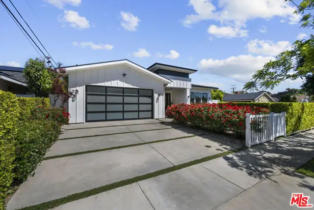 13431 Weddington Street, Sherman Oaks, CA 91401 - #3