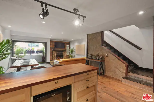 10926 Bluffside Drive #3, Studio City, CA 91604 - #3