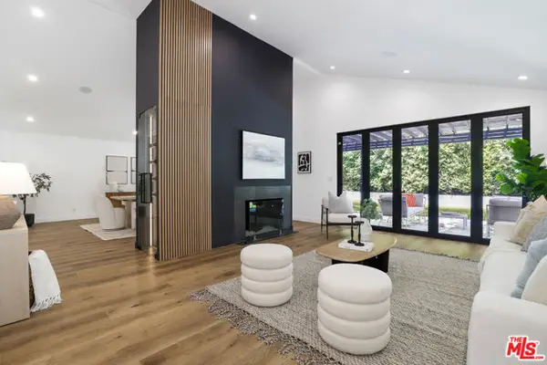 5900 Nita Avenue, Woodland Hills (los Angeles), CA 91367