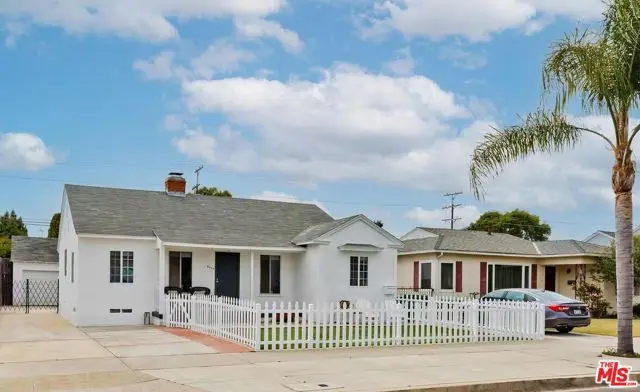 8409 Gonzaga Avenue, Los Angeles, CA 90045 - #3