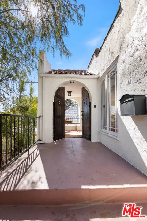 1007 Sanborn Avenue, Los Angeles, CA 90029 - #3