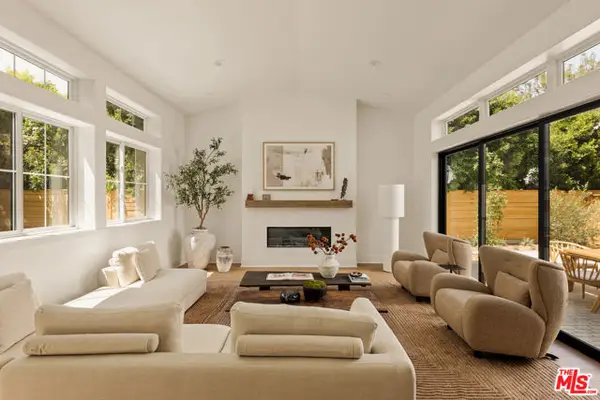 4027 Dixie Canyon Avenue, Sherman Oaks, CA 91423