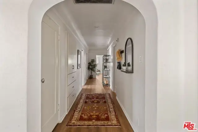 6122 W 6th Street, Los Angeles, CA 90048 - #3