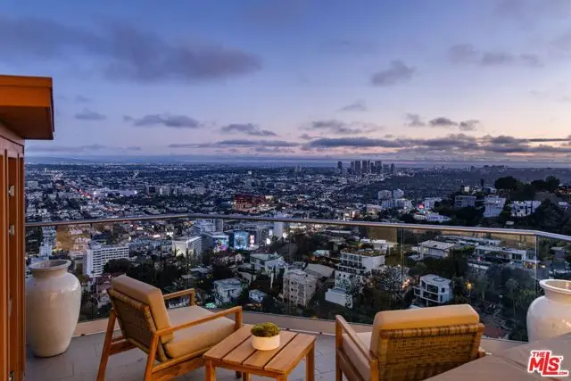 8572 Hillside Avenue, Los Angeles, CA 90069 - #1