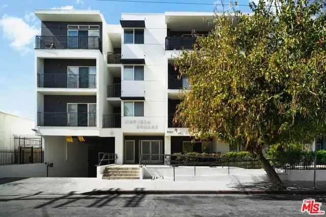 3061 W 12th Place #308, Los Angeles, CA 90006 - #2