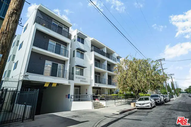 3061 W 12th Place #308, Los Angeles, CA 90006 - #3