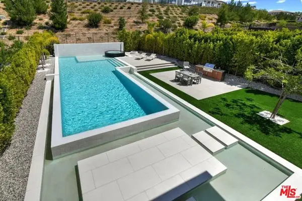 20779 W Liana Court, Porter Ranch (los Angeles), CA 91326
