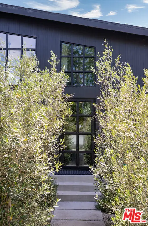 3611 Meier Street, Los Angeles, CA 90066 - #2