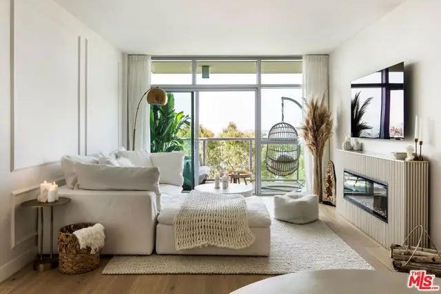 13700 Marina Pointe Drive #704, Marina Del Rey, CA 90292 - #2