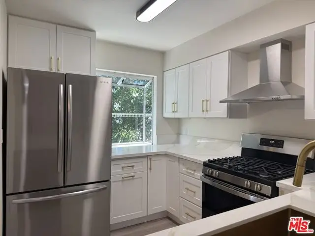 432 N Kenwood Street #214, Glendale, CA 91206 - #3