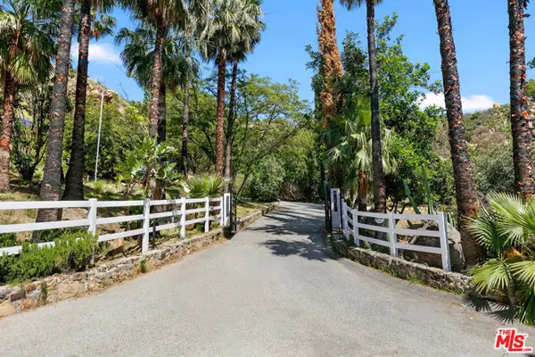 260 Loma Metisse Road, Malibu, CA 90265