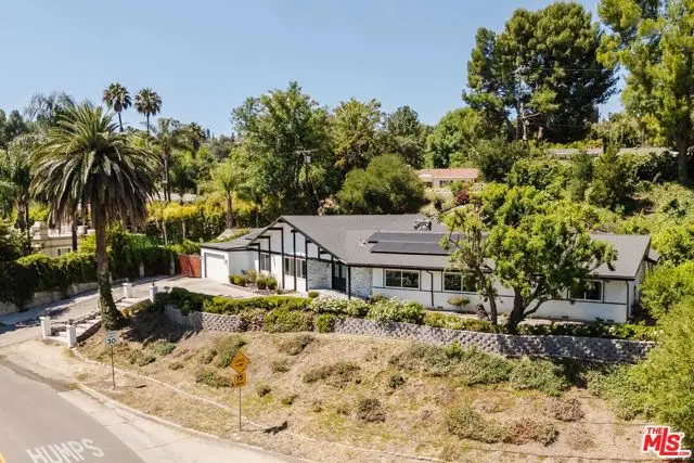 5121 Winnetka Avenue, Woodland Hills, CA 91364 - #1