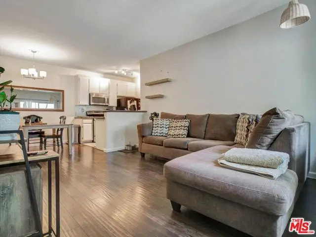 110 Maegan Place #2, Thousand Oaks, CA 91362 - #2