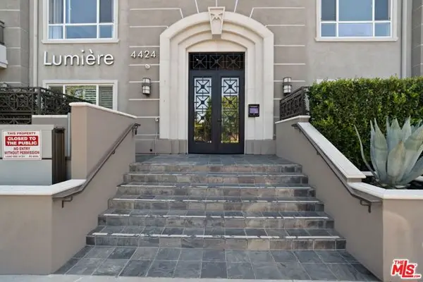 4424 Whitsett Avenue #303, Studio City (los Angeles), CA 91604
