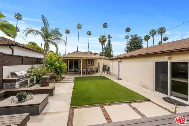 1361 Winchester Avenue, Glendale, CA 91201 - #3