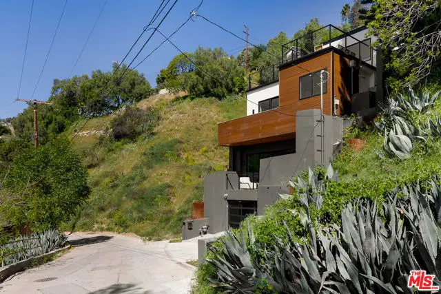 512 Rustic Drive, Los Angeles, CA 90065 - #3