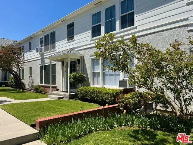 15222 Dickens Street, Sherman Oaks, CA 91403 - #2