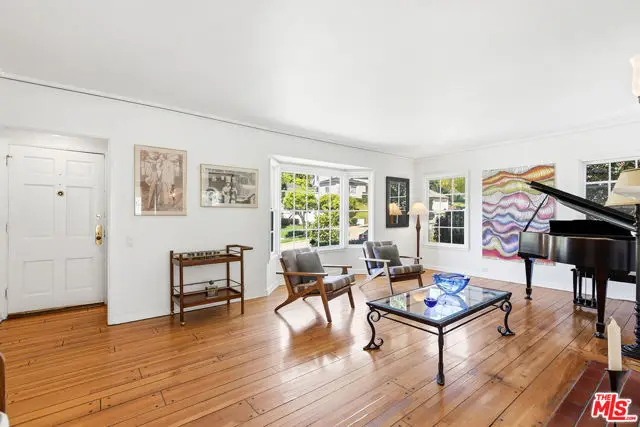 11220 Cashmere Street, Los Angeles, CA 90049 - #3