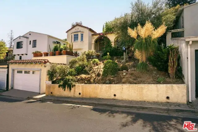 3916 Scandia Way, Los Angeles, CA 90065 - #2