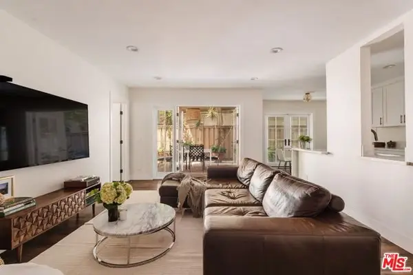 1010 Palm Avenue #106, West Hollywood, CA 90069