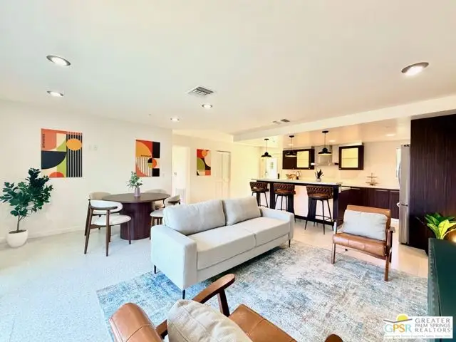 588 E San Lorenzo Road #105, Palm Springs, CA 92264 - #1