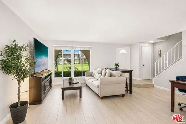 24249 La Glorita Circle, Newhall (santa Clarita), CA 91321