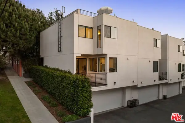 2152 Clifford Street, Los Angeles, CA 90026