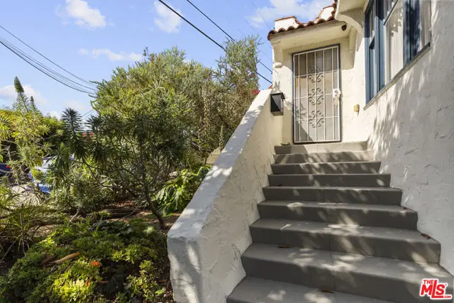 964 Edgecliffe Drive, Los Angeles, CA 90026 - #2