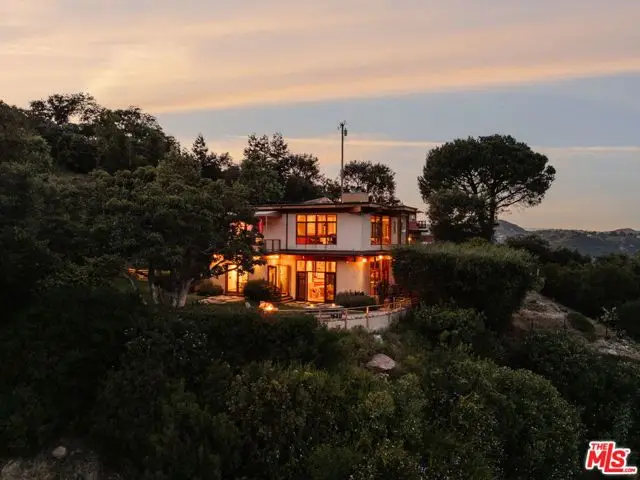665 Sky Line Trail, Topanga, CA 90290 - #2