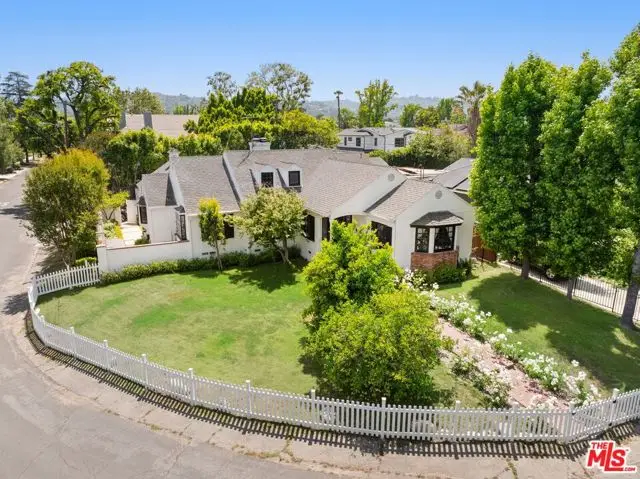 12302 Sarah Street, Studio City, CA 91604 - #1