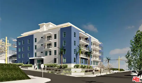 1111 S Kenmore Avenue, Los Angeles, CA 90006