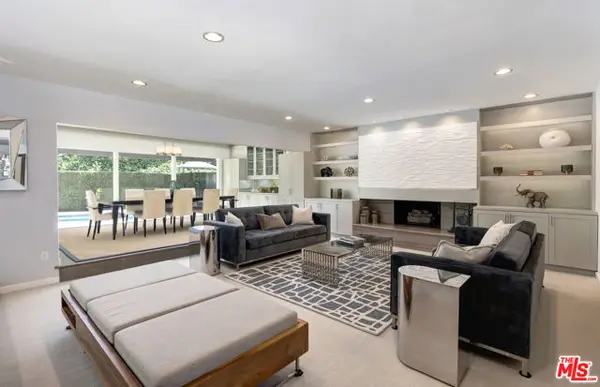 3450 Castlewoods Place, Sherman Oaks, CA 91403