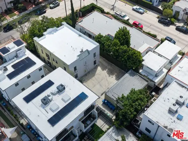 807 N June Street, Los Angeles, CA 90038 - #2