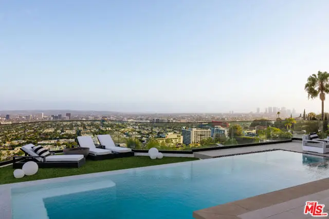 8366 Sunset View Drive, West Hollywood, CA 90069 - #2