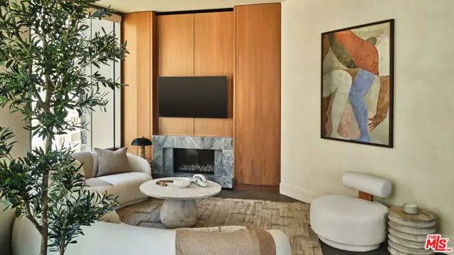 211 W Elm Court #9D, Los Angeles, CA 90067 - #3