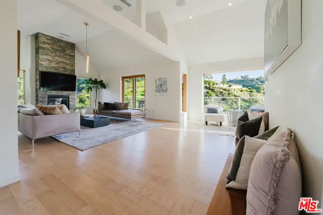 10110 Cielo Drive, Beverly Hills, CA 90210 - #2