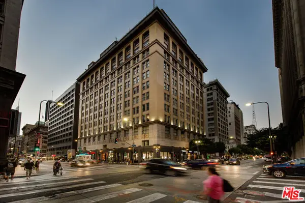 215 W 7th Street #602, Los Angeles, CA 90014