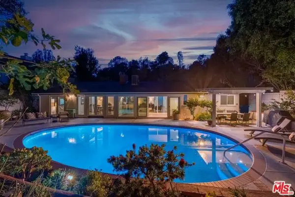 480 Tuallitan Road, Los Angeles, CA 90049