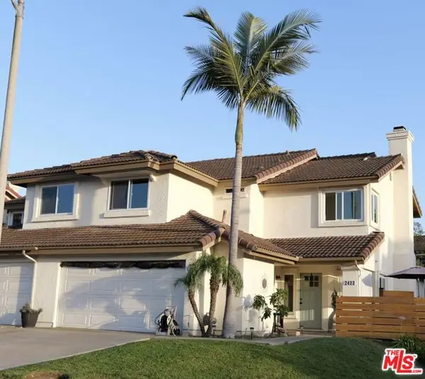 2422 Summerhill Drive, Encinitas, CA 92024