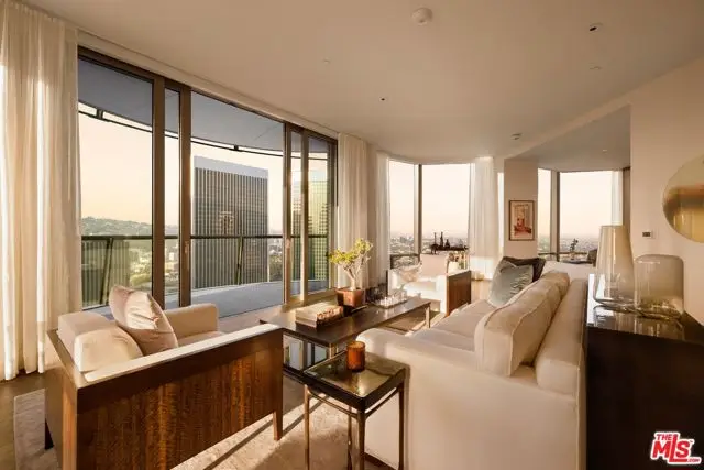 211 W Elm Court #28C, Los Angeles, CA 90067 - #2