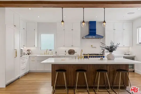 128 Roma Court, Marina Del Rey, CA 90292