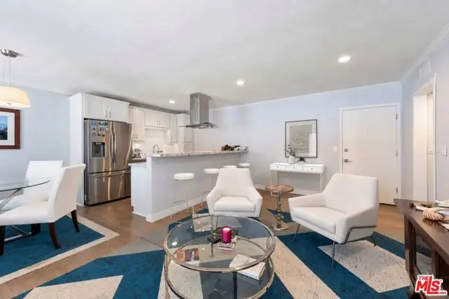 933 11th Street #21, Santa Monica, CA 90403 - #3