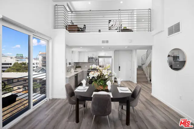 1055 S Serrano Avenue #505, Los Angeles, CA 90006 - #2