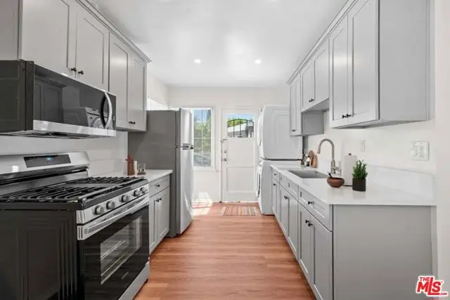 3968 Tilden Avenue, Culver City, CA 90232 - #2