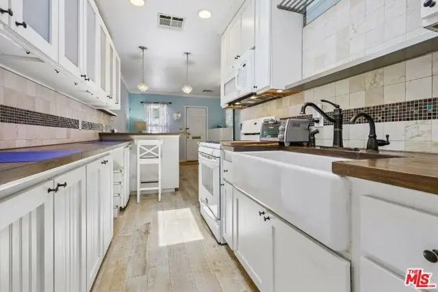 715 Ramage Street, West Hollywood, CA 90069 - #2