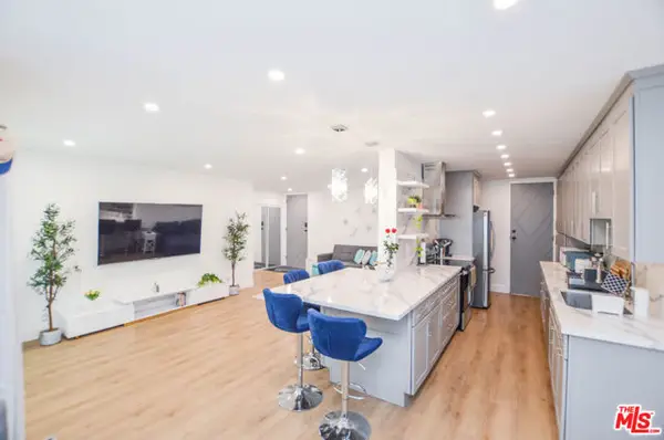 8738 Delgany Avenue #107, Playa Del Rey (los Angeles), CA 90293
